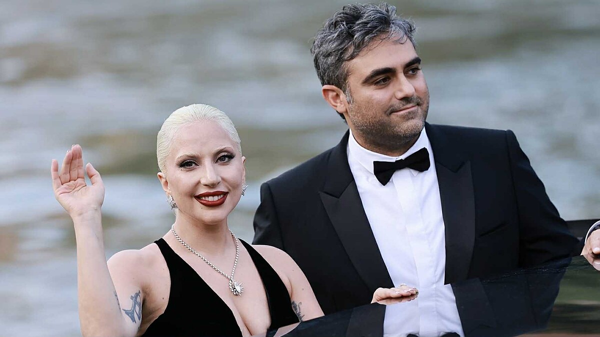 Lady Gaga Suddenly Becomes a Mom