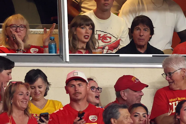 Taylor Swift and Tom Cruise