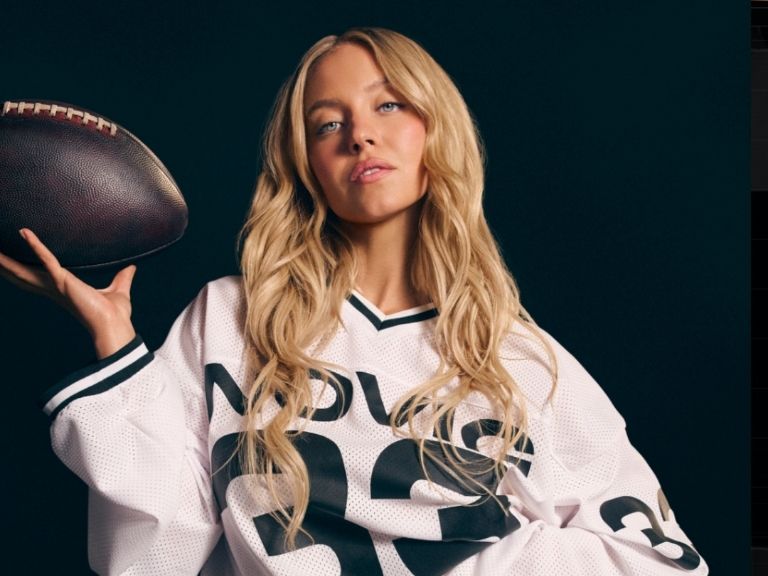 Sydney Sweeney Sports